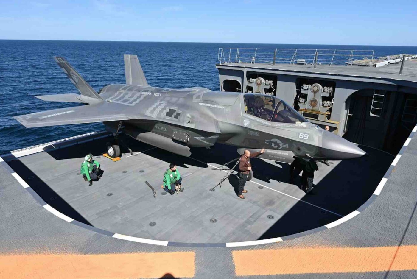 F-35B戦闘機