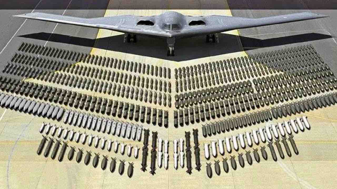 B-2爆撃機とその搭載兵器