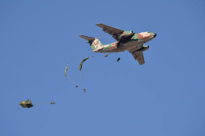 化け物エリートたち？第1空挺団のヤバイ強さと伝説 | 海洋国防アカデミー