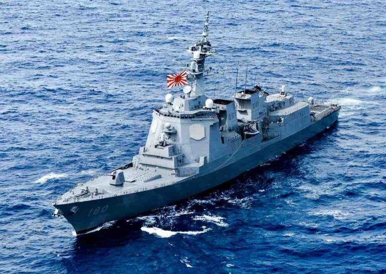 海上自衛隊の最新イージス艦!「まや型」の防空性能とは? | 海洋国防アカデミー