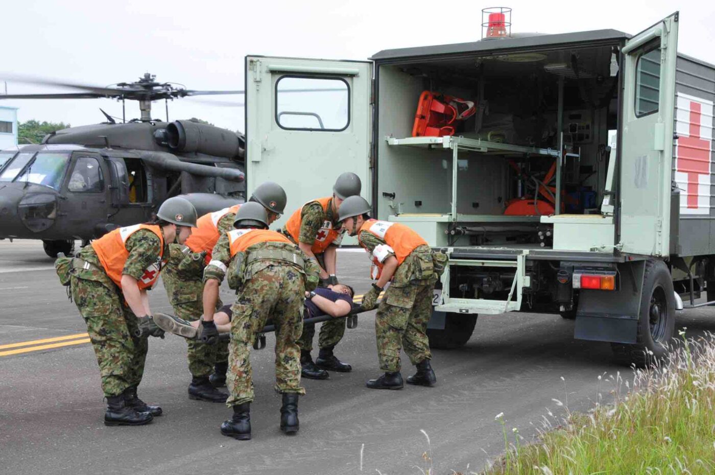 自衛隊の野戦救急車