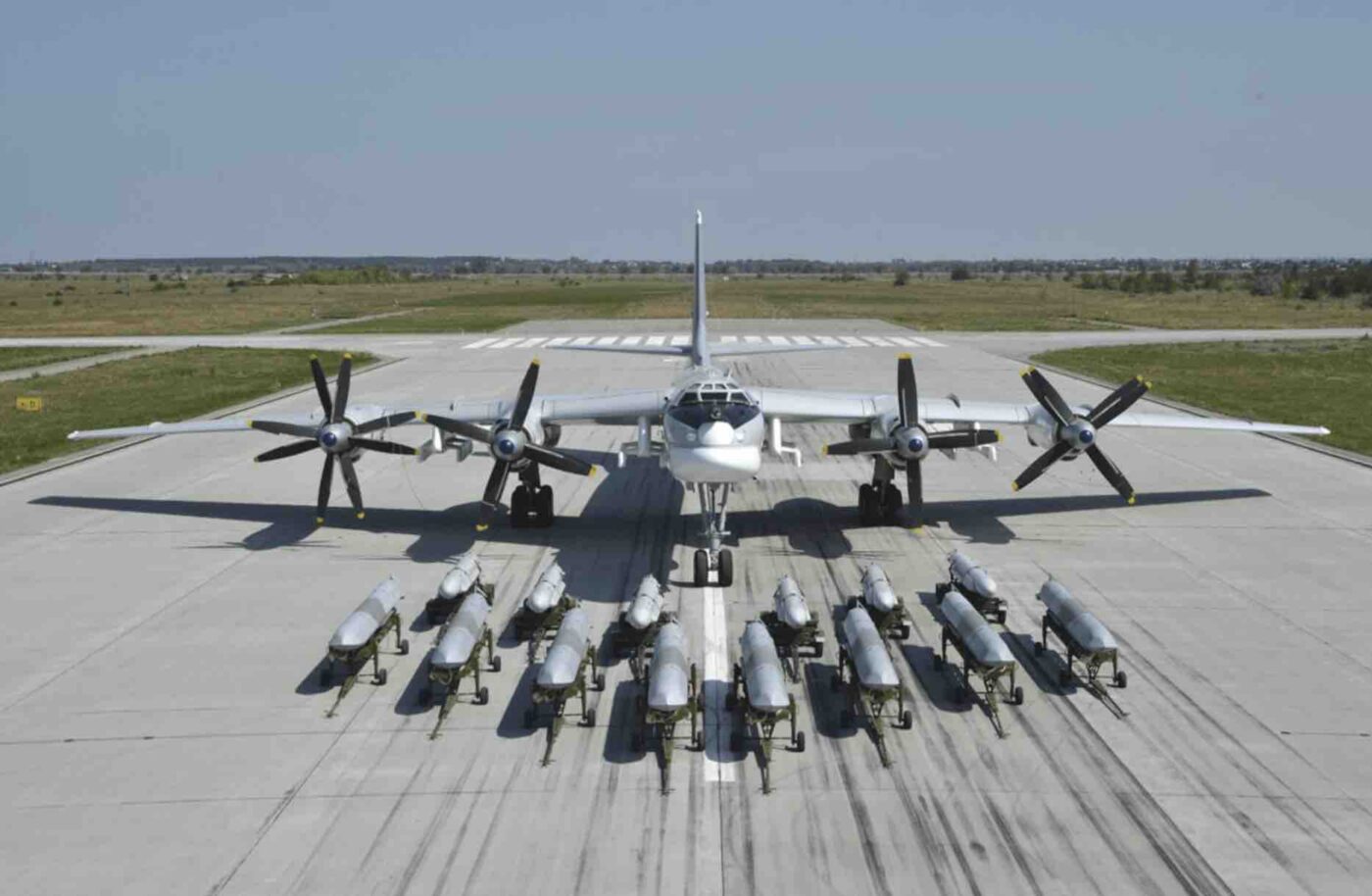 TU-95ツポレフ爆撃機