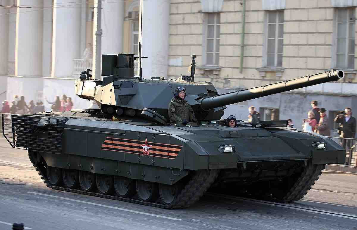 ロシアの T-14アルマータ戦車
