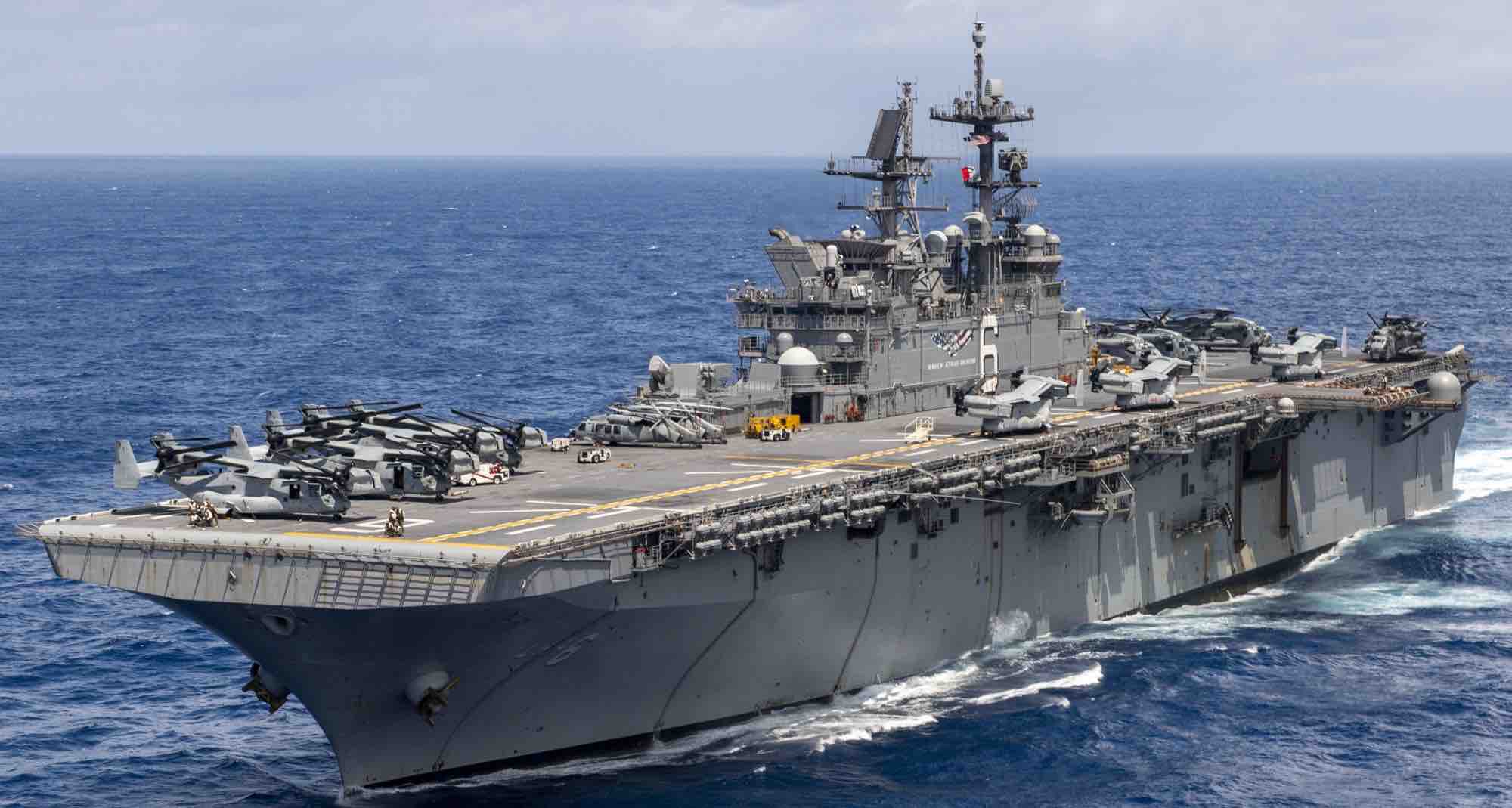 アメリカ級強襲揚陸艦