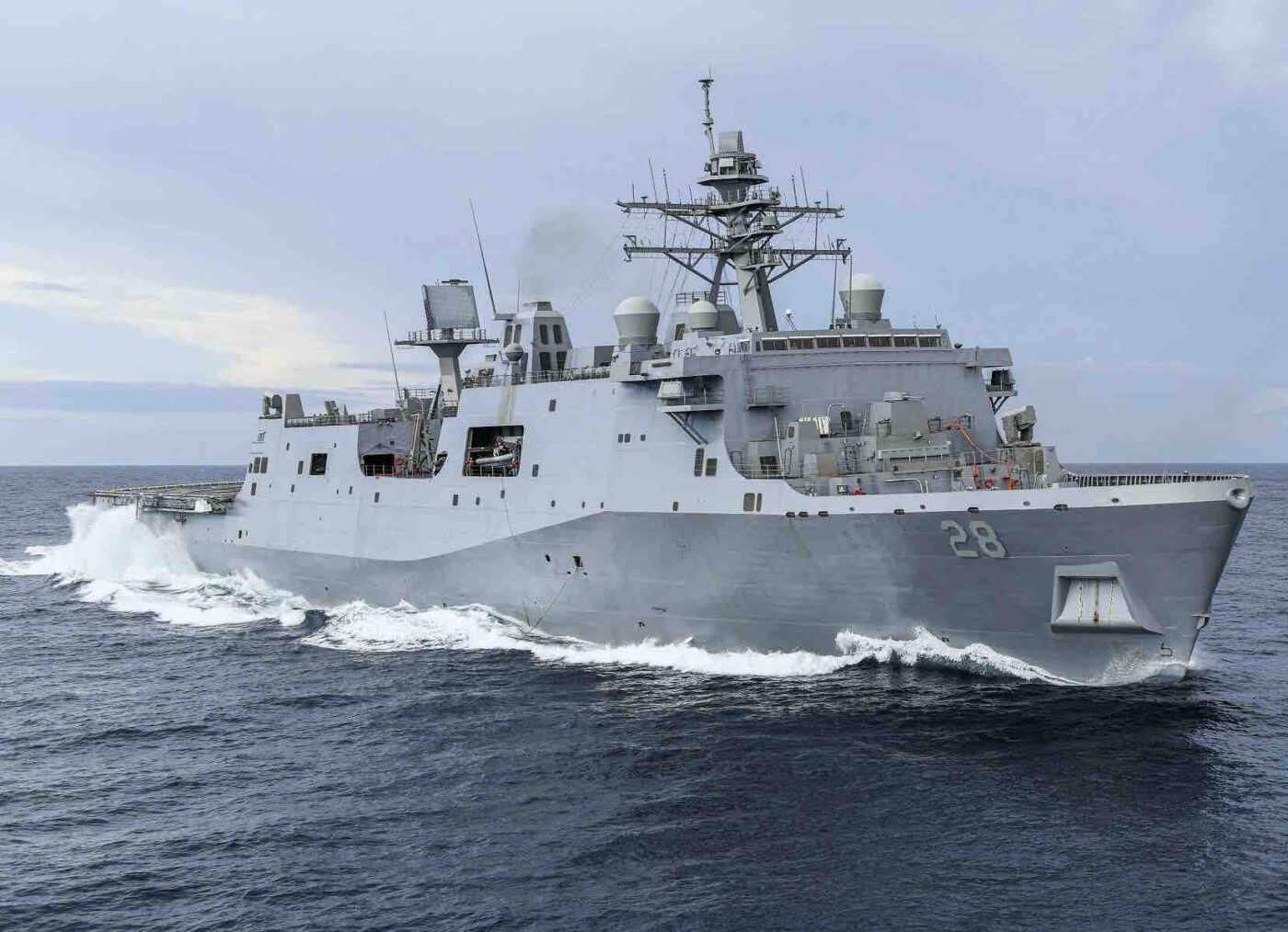 サンアントニオ級輸送揚陸艦