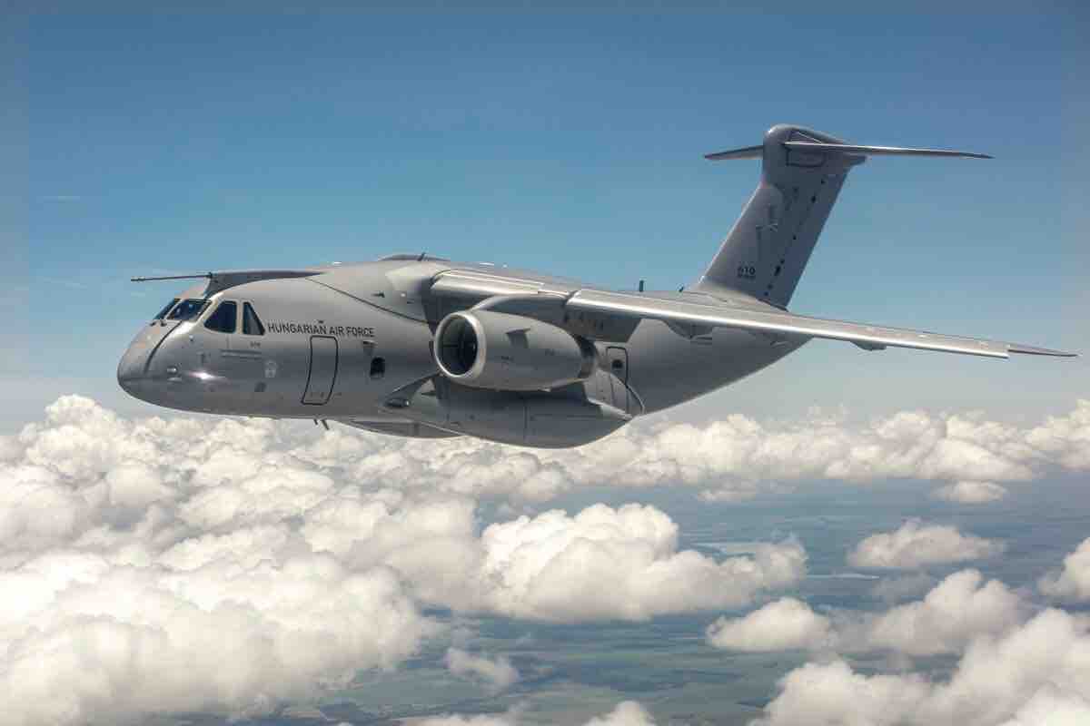 C-390輸送機