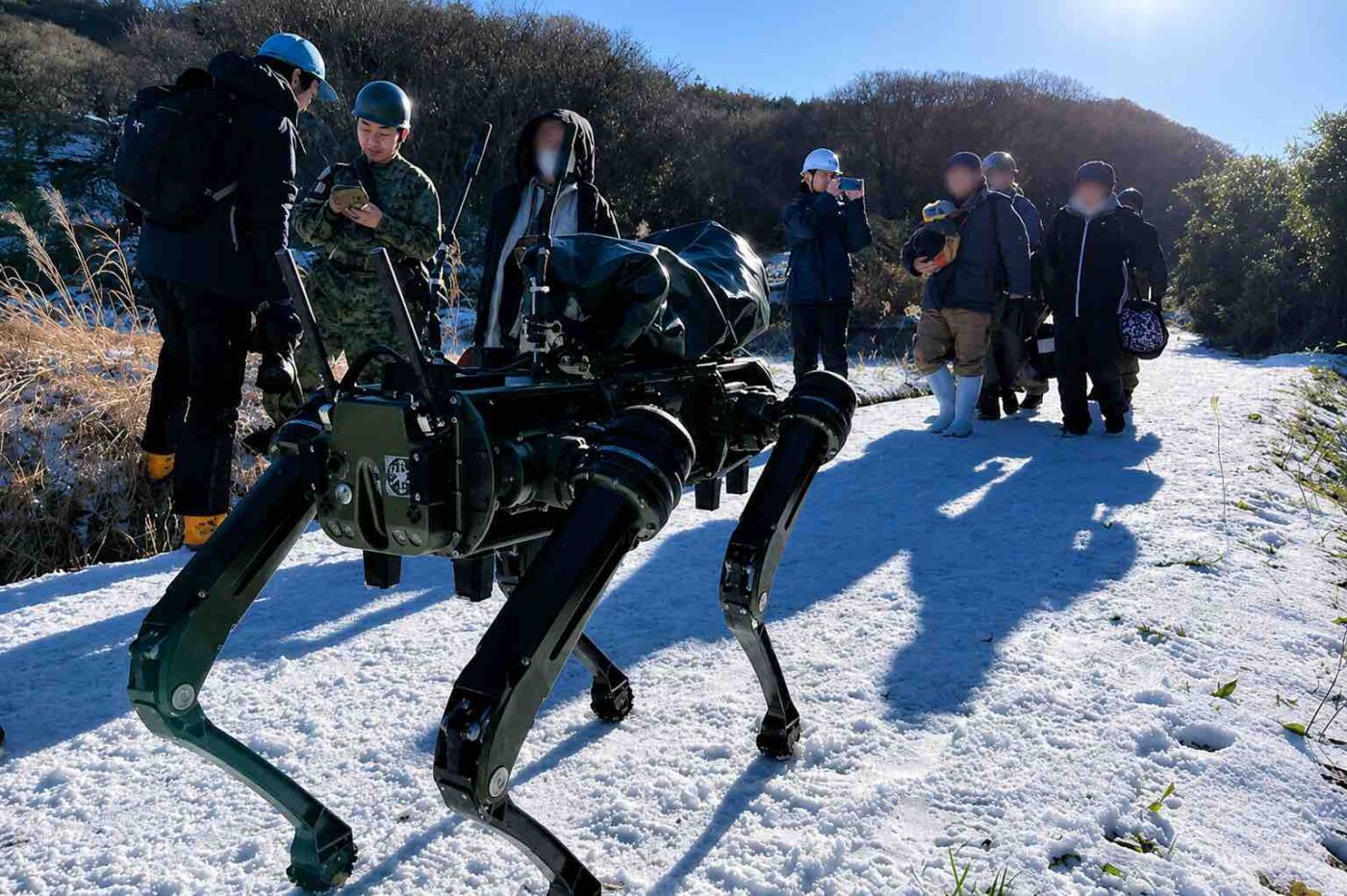 自衛隊のロボット犬「Vision60」