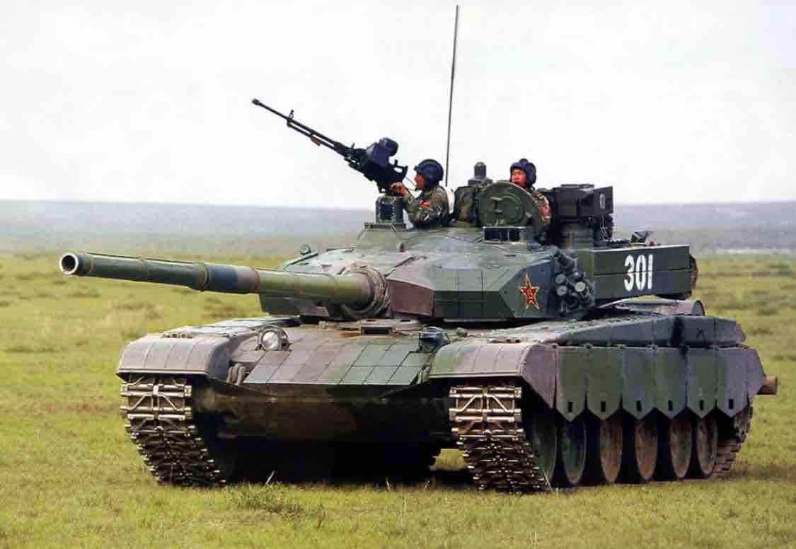 中国の99式戦車