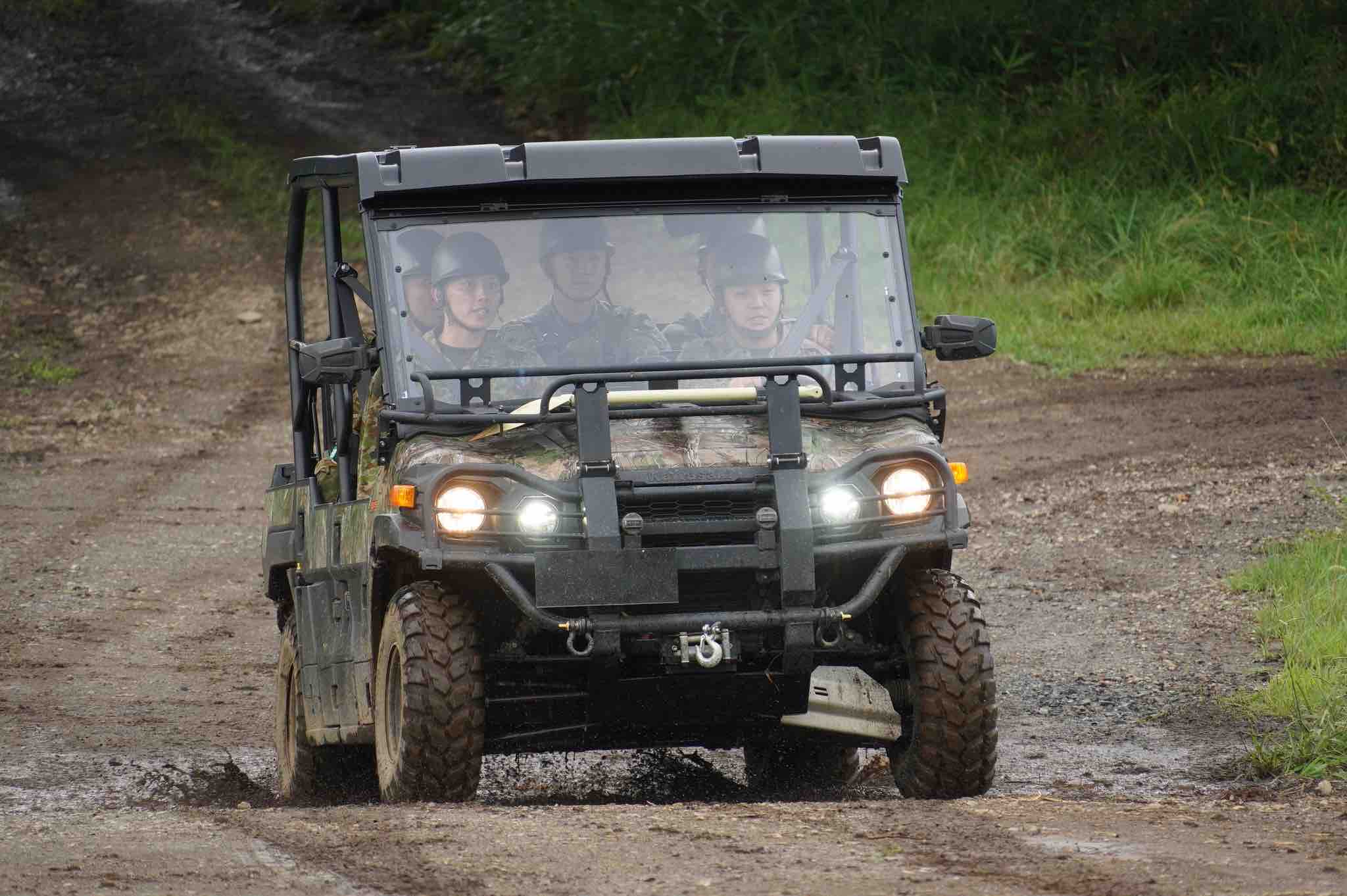 自衛隊の汎用軽機動車