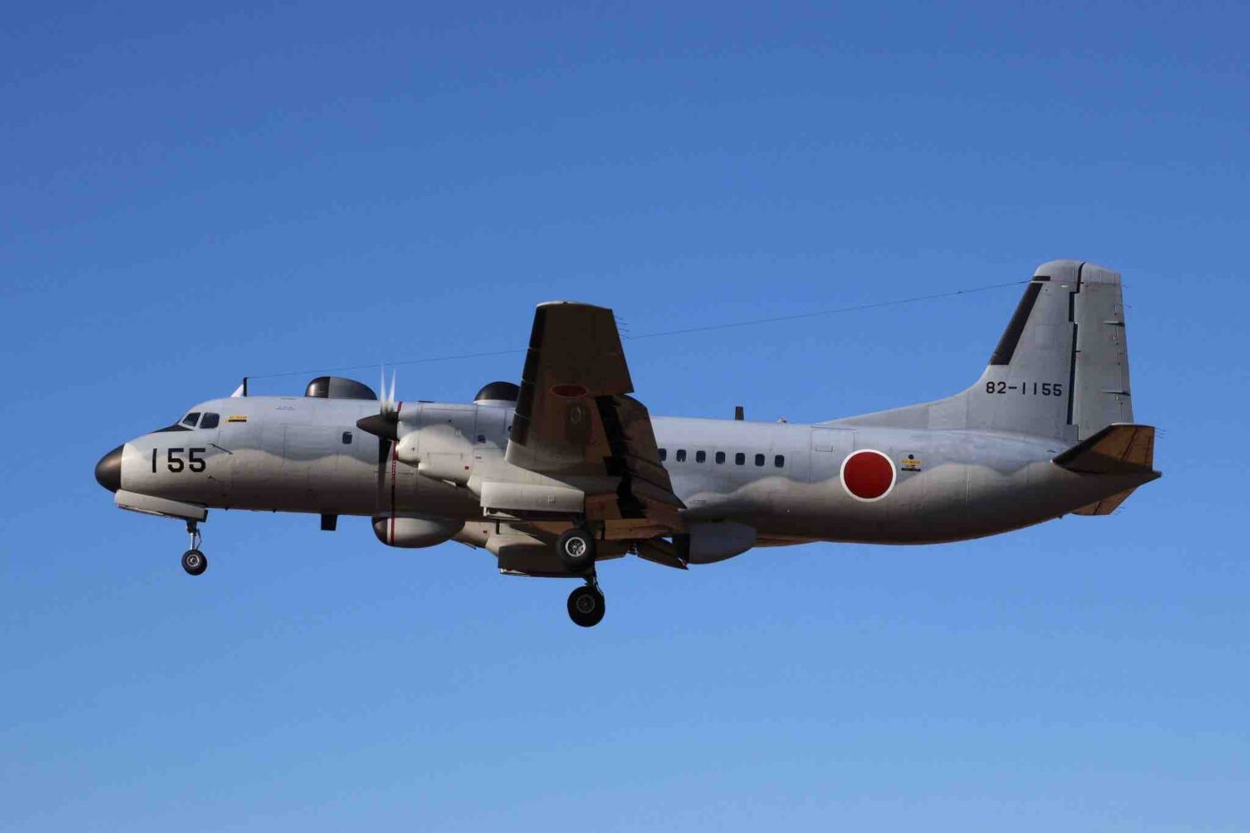 自衛隊のYS-11EB